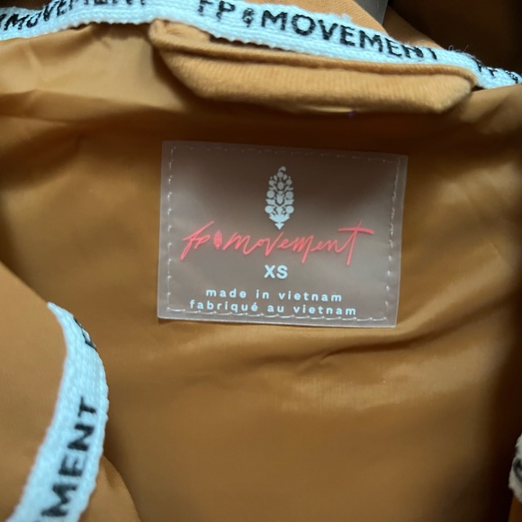 NWT Free FP Movement All Prepped Ski Jacket Toasted Coconut XS - Picture 6 of 16